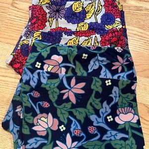 2pr. LuLaRoe Floral TC2 leggings
